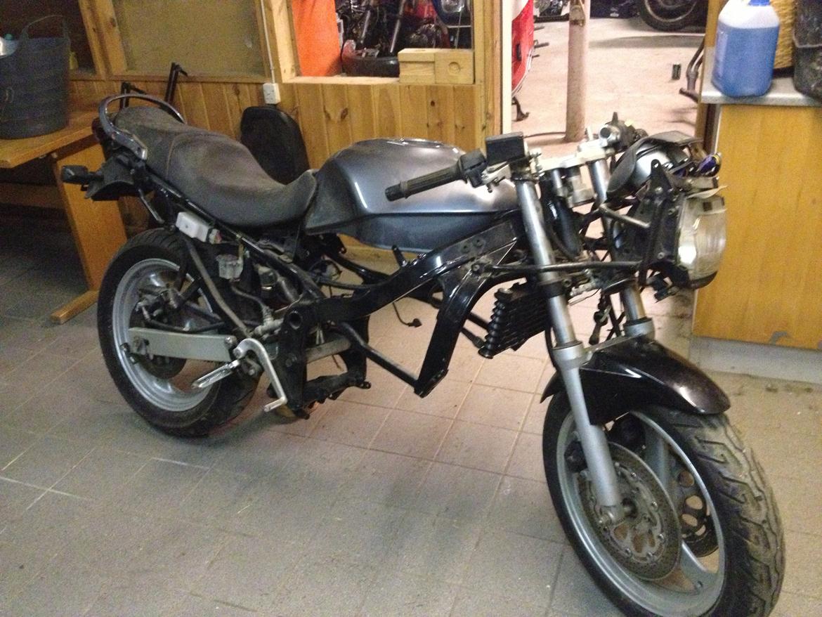 Suzuki Gsx 600 F billede 7