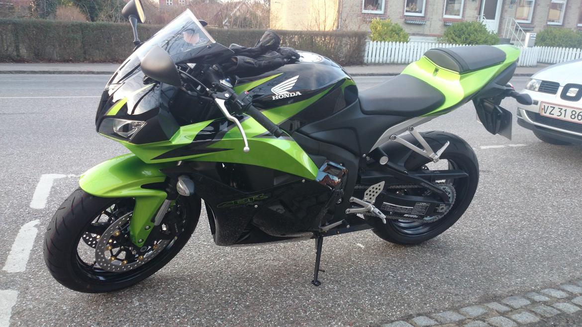 Honda CBR 600 RR billede 1