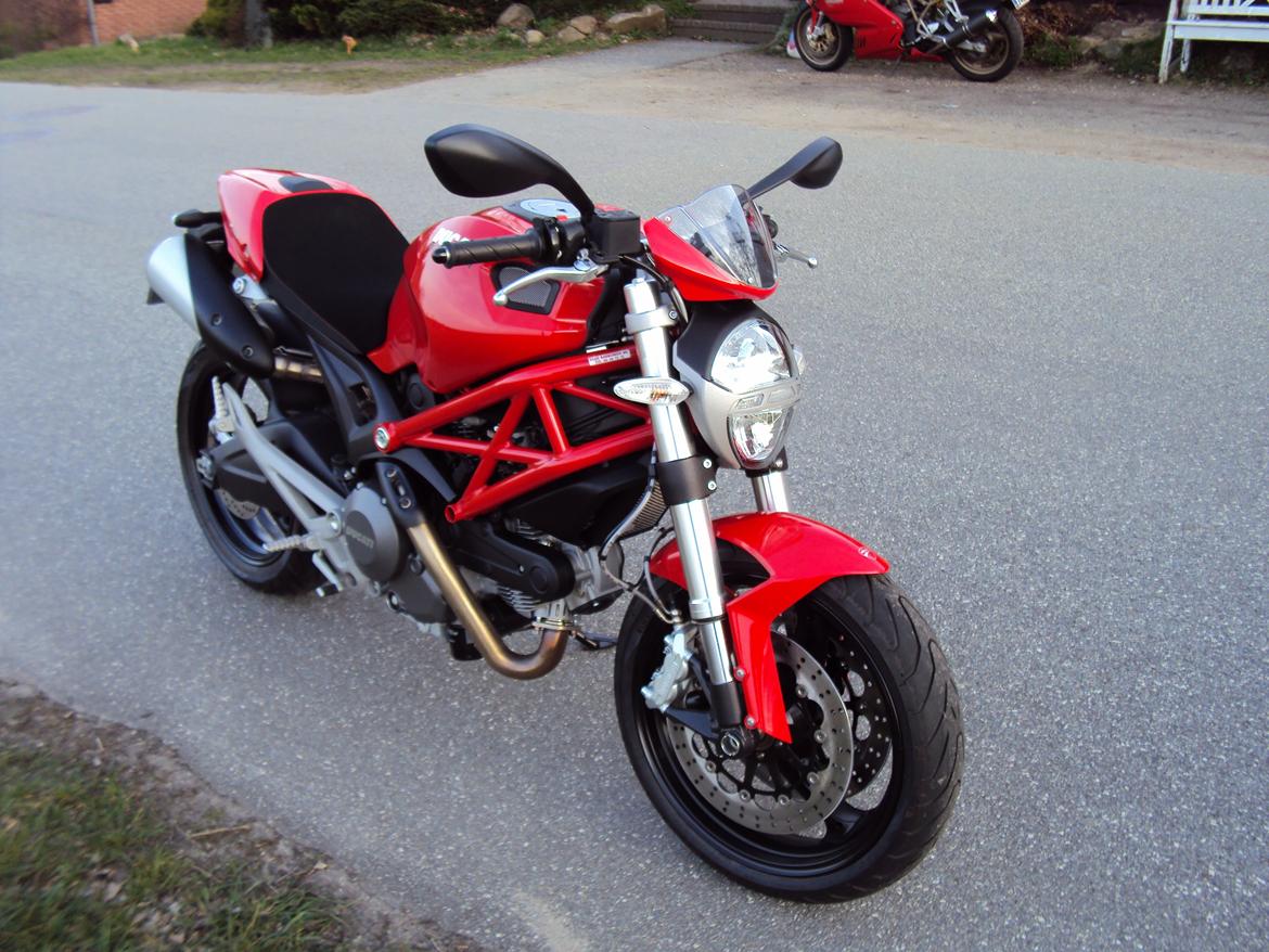 Ducati Monster 696 ABS billede 5
