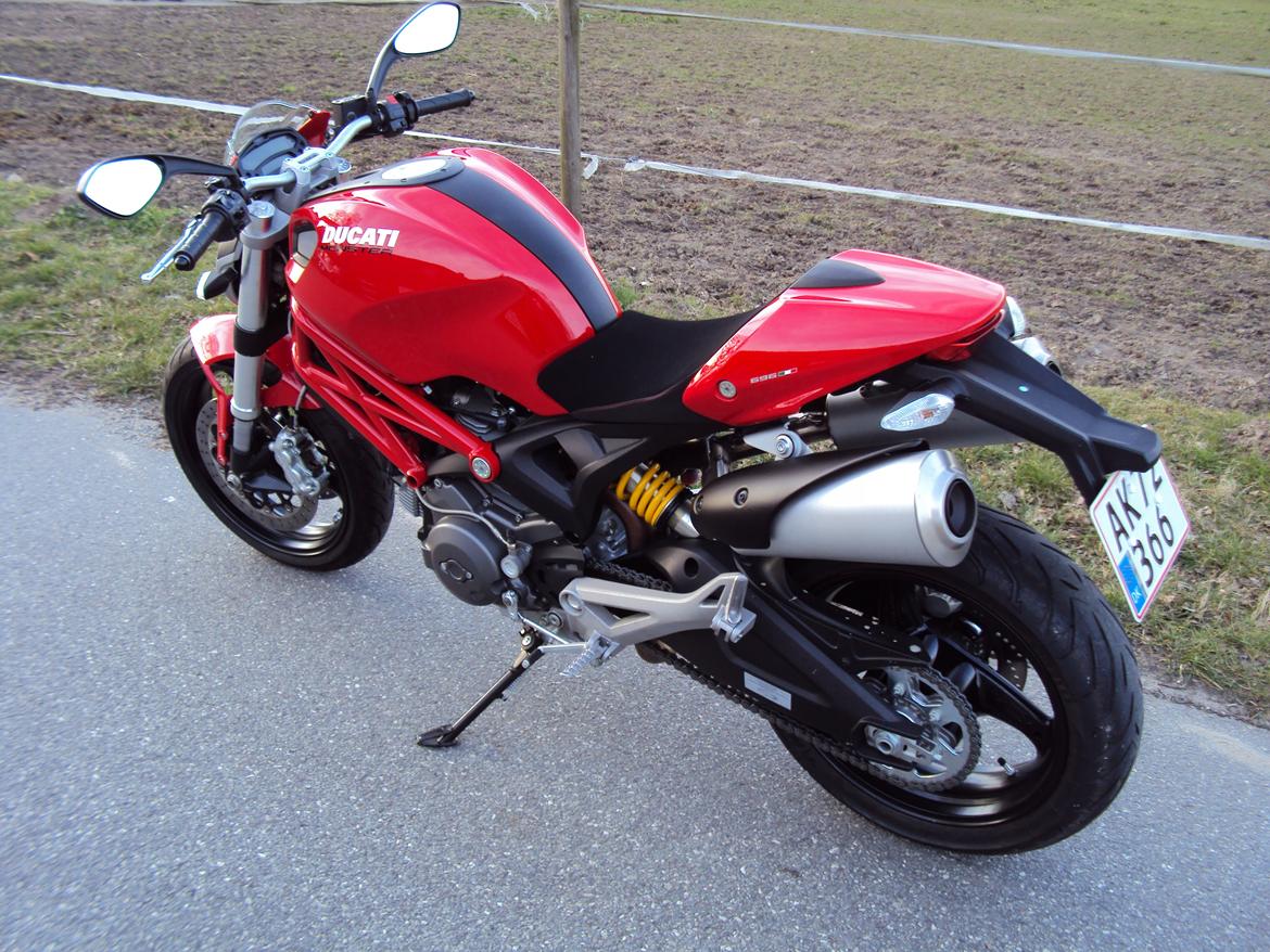 Ducati Monster 696 ABS billede 3