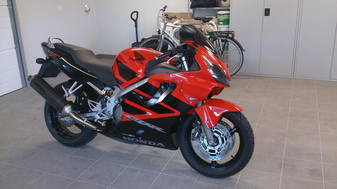 Honda cbr 600 f billede 1