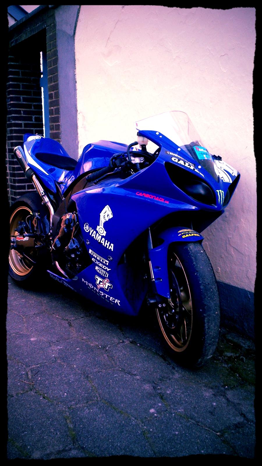 Yamaha YZF R1 RN22 - Solgt billede 5