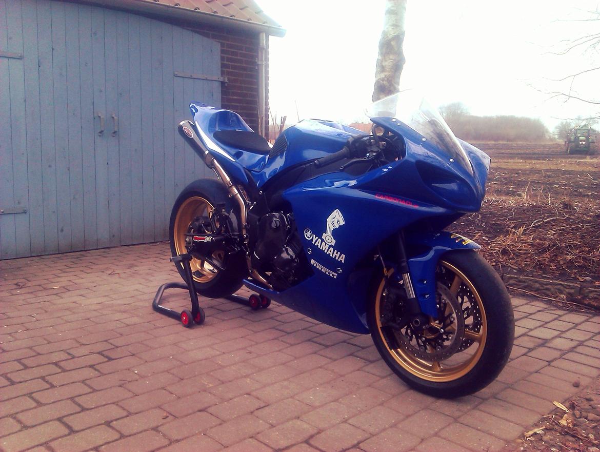 Yamaha YZF R1 RN22 - Solgt billede 11
