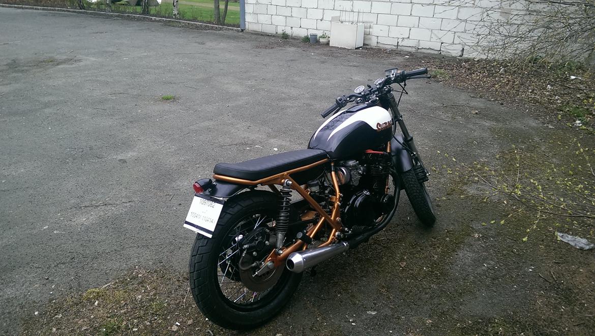 Suzuki GS 550 Street Tracker (cafe/brat) billede 7