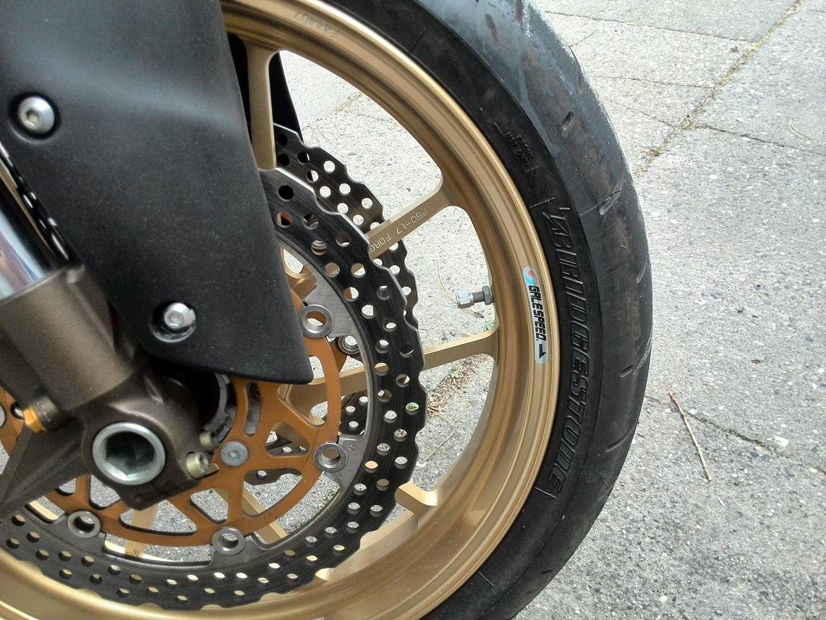 Kawasaki zx6r 636 billede 8