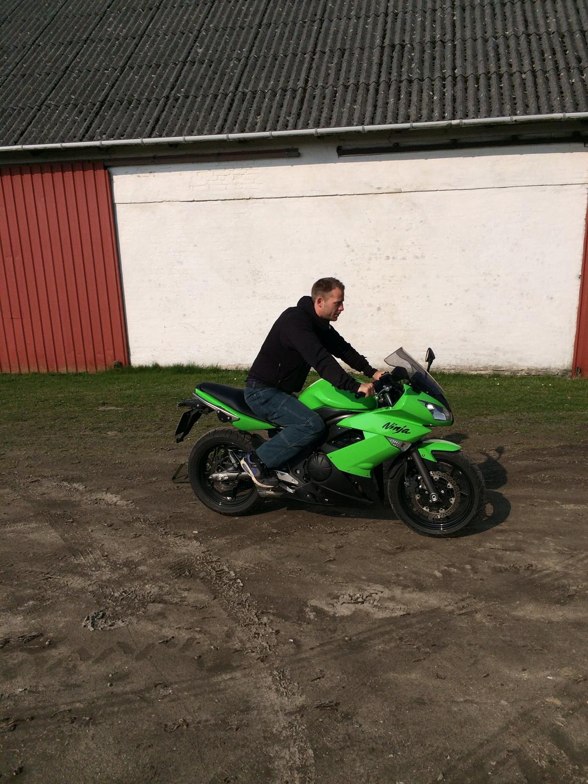 Kawasaki Er-6f billede 8