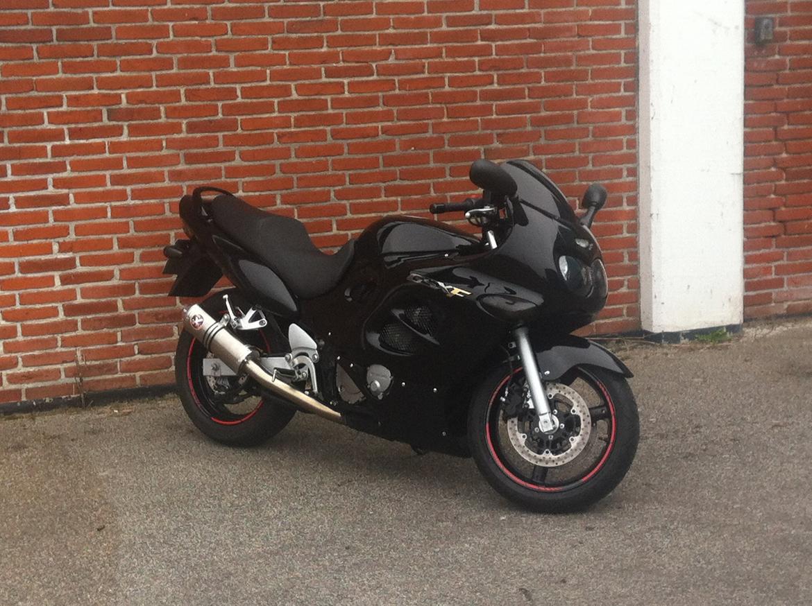 Suzuki GSX 750 F billede 3