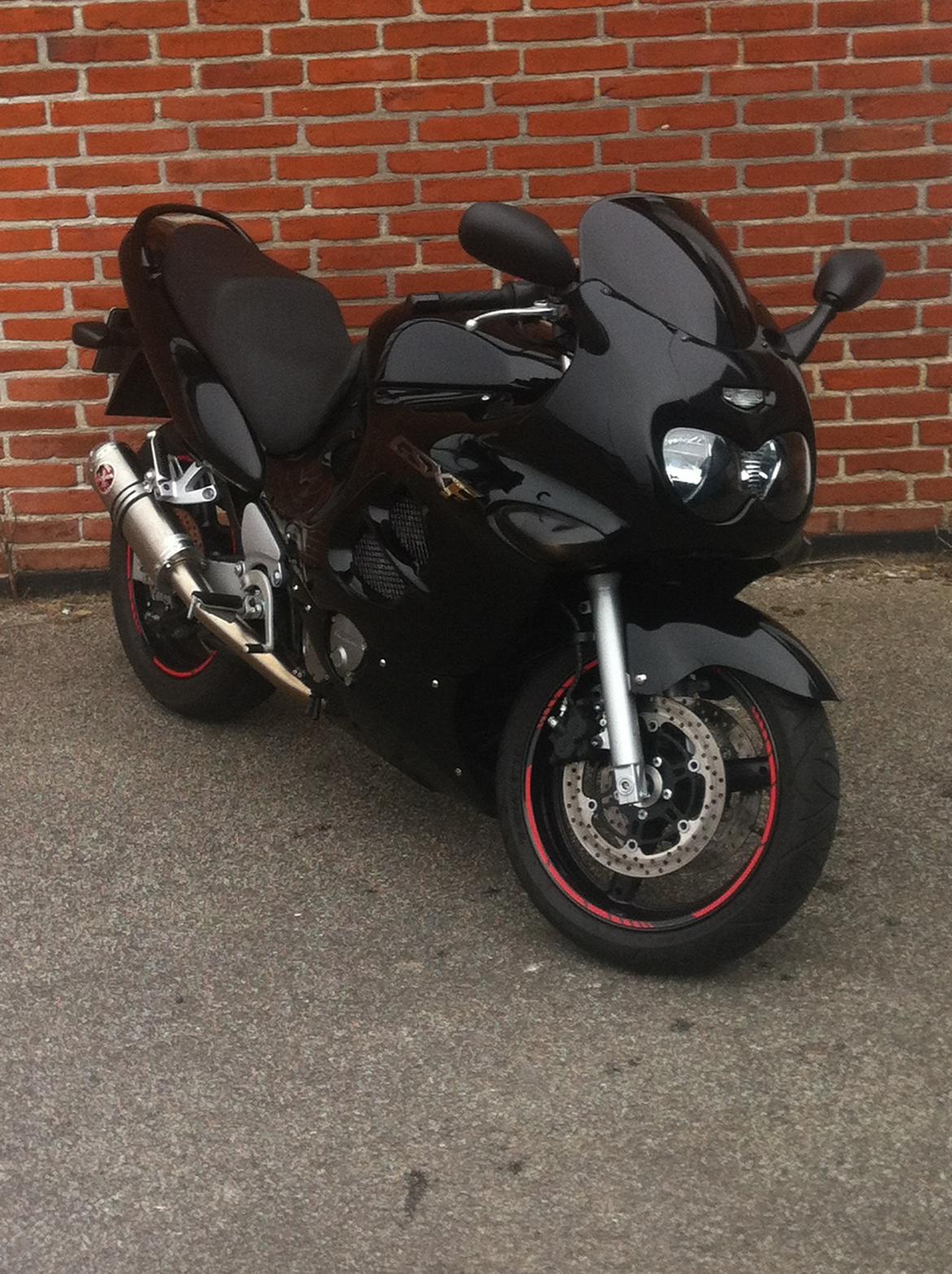 Suzuki GSX 750 F billede 8