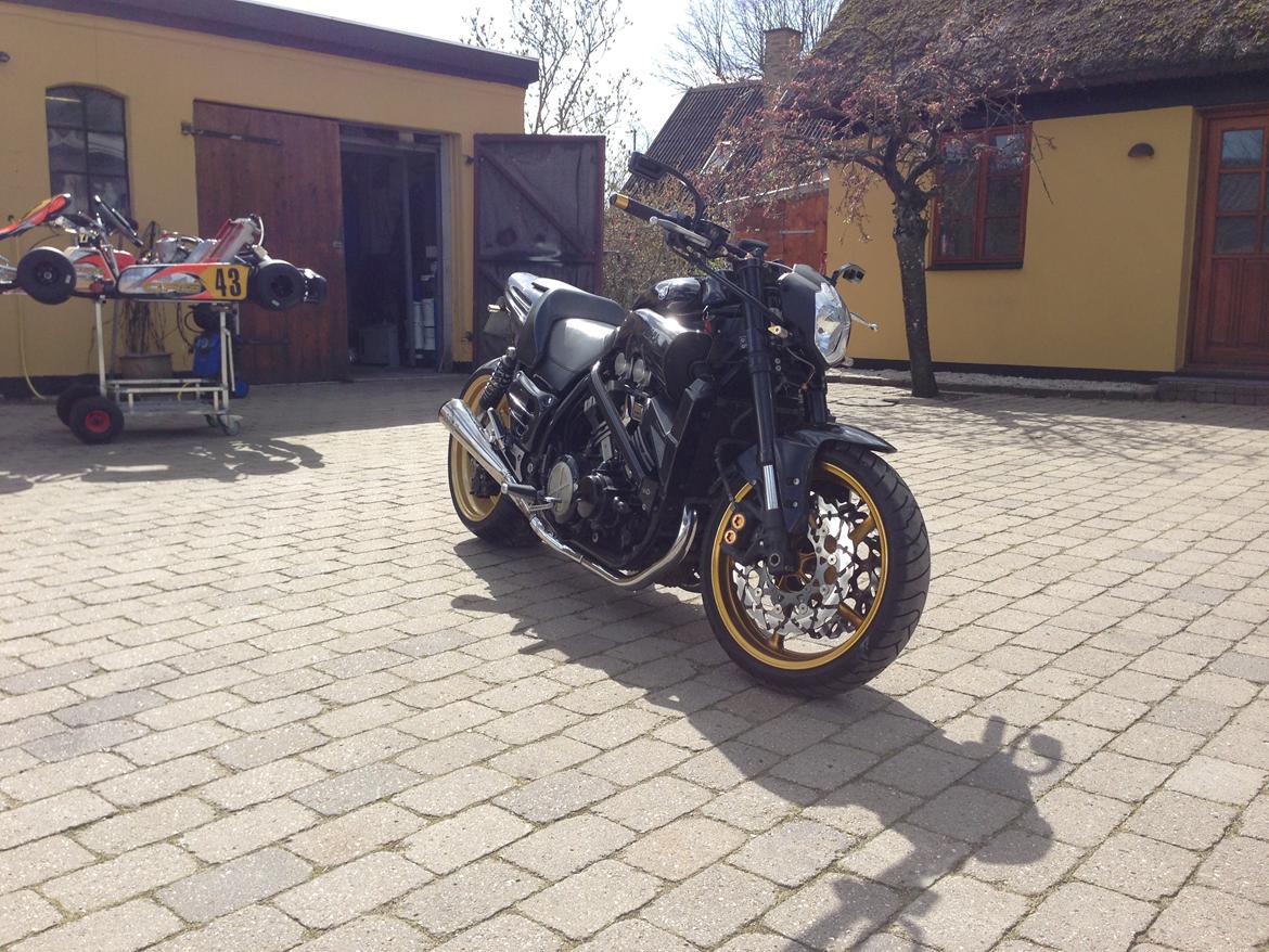 Yamaha V-max billede 21