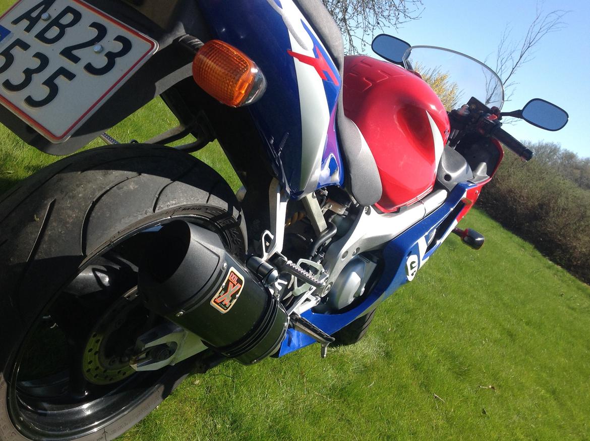 Honda CBR 600 F4i billede 10