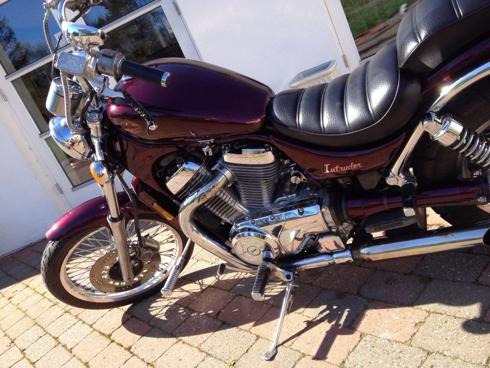 Suzuki Intruder 700 billede 11