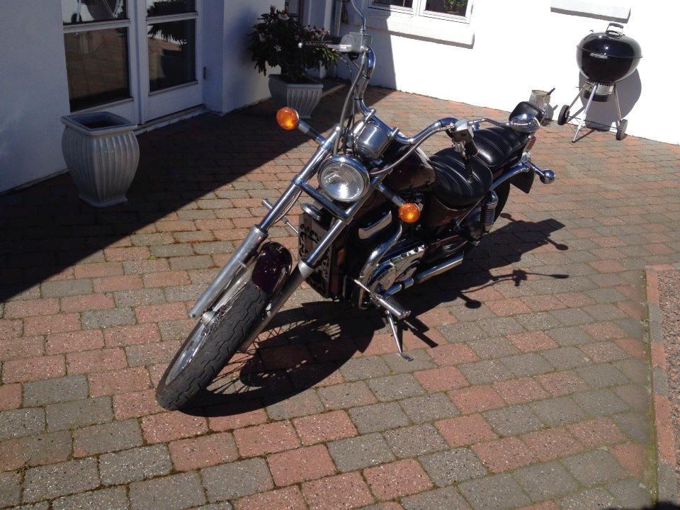 Suzuki Intruder 700 billede 17