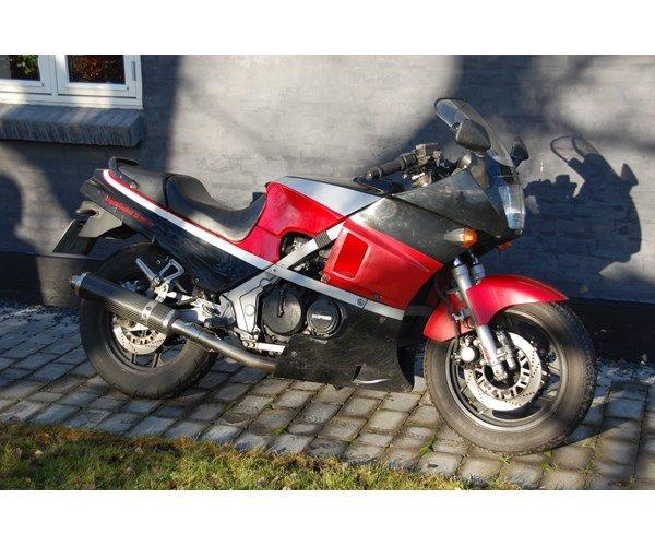 Kawasaki GPZ 600R billede 6