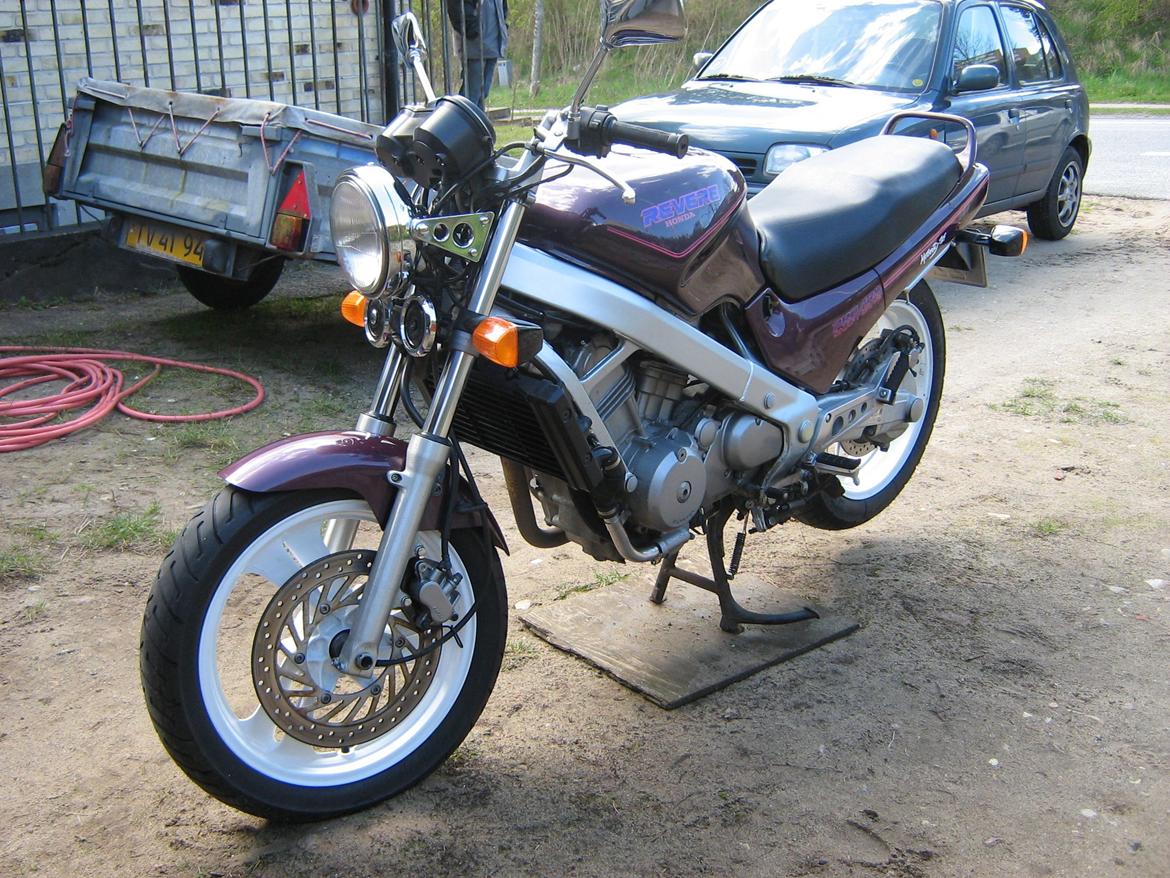 Honda NTV 650 Revere billede 4