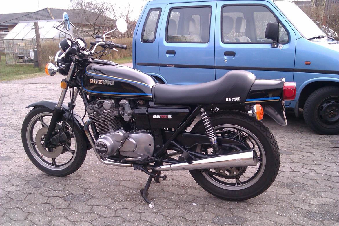 Suzuki GS 750 E - Sådan så den ud da jeg købte den  d. 5/4-12 billede 5