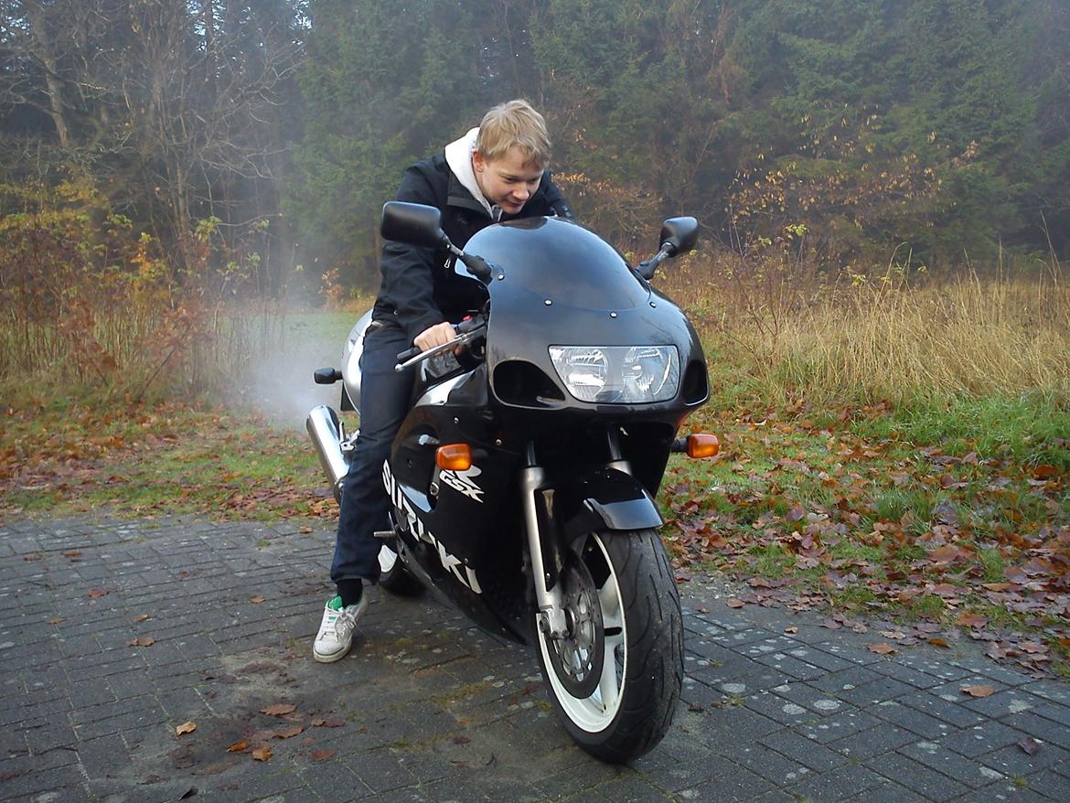 Suzuki GSXR 600 SRAD Solgt :( - Glad dreng.dk  billede 7