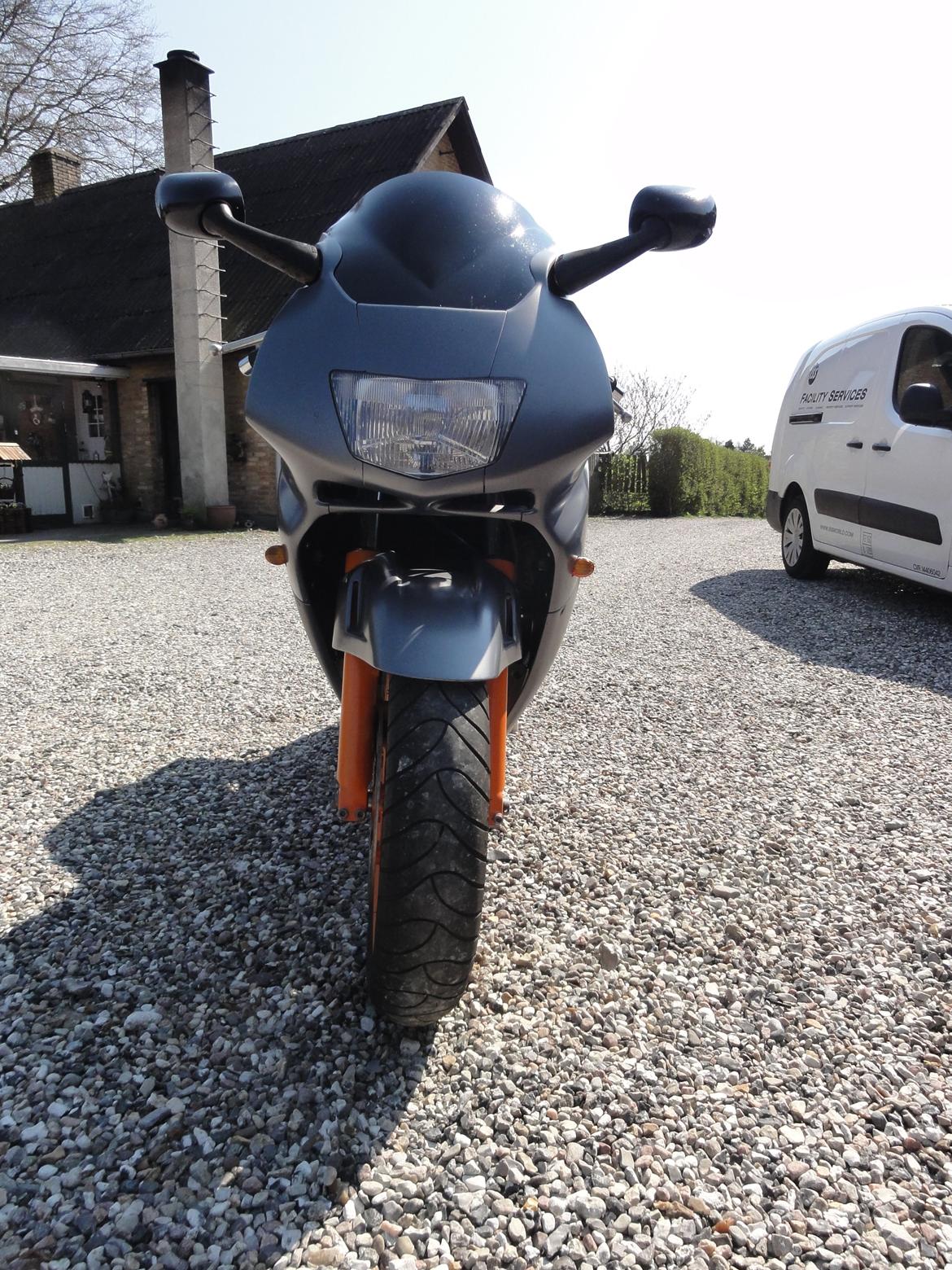 Honda cbr 600 billede 3