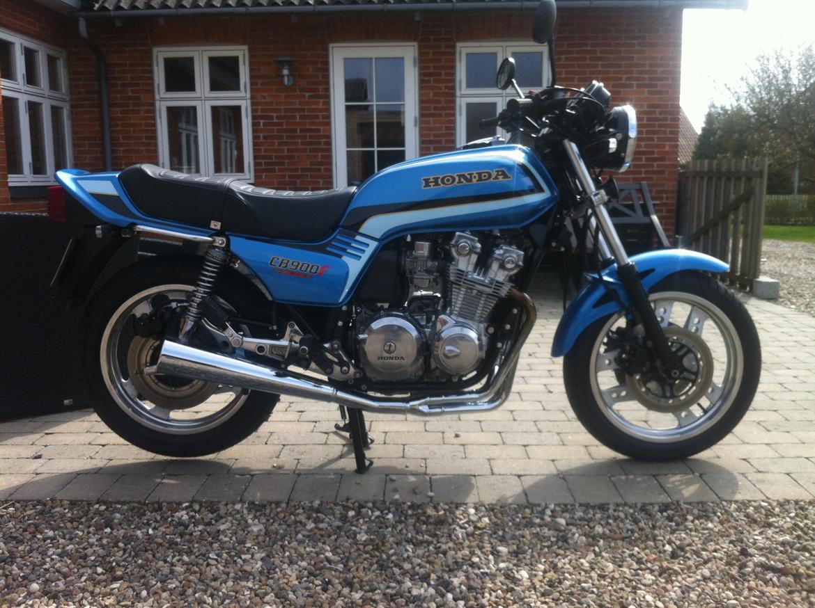 Honda Cb 900 Bol`dor - Andre fælge samt 4i1 Marchall billede 8