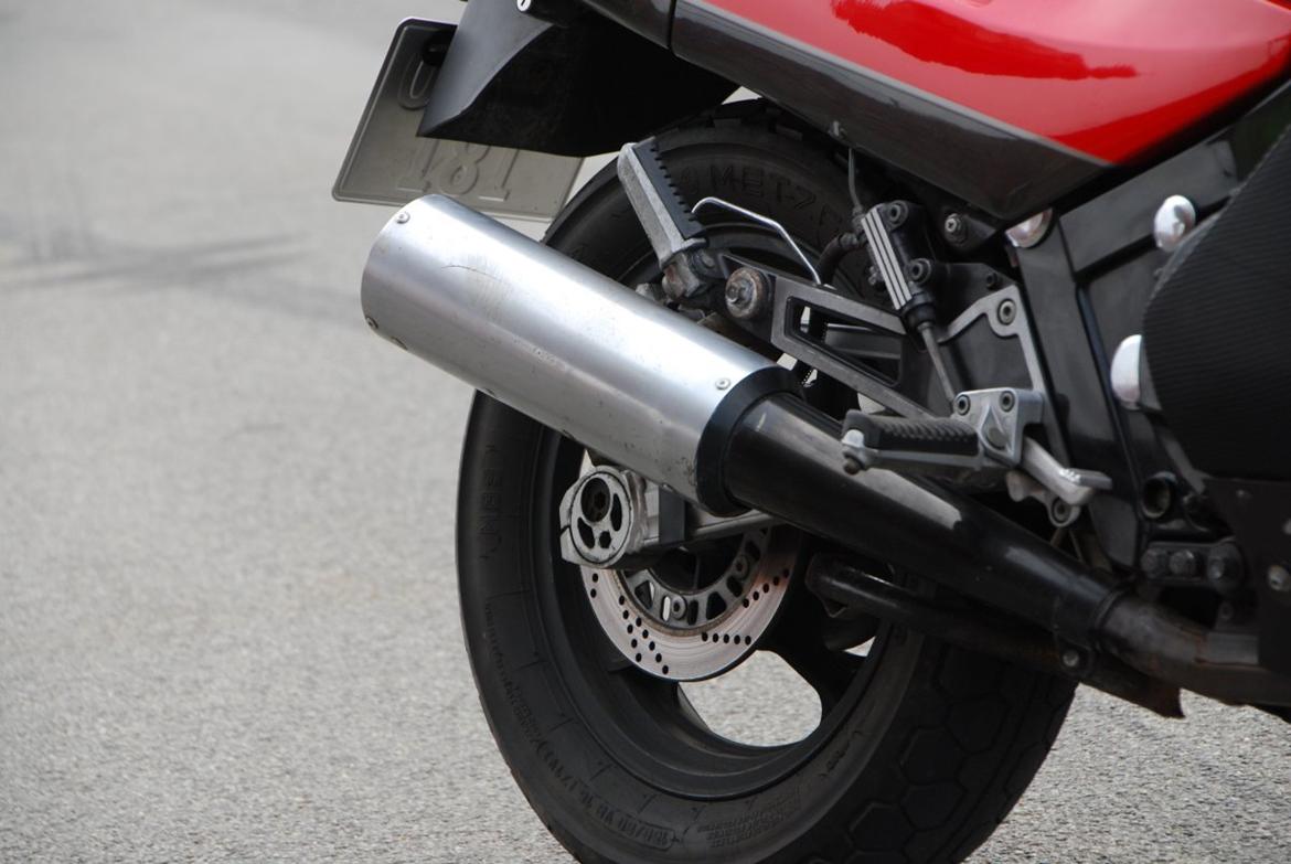 Kawasaki GPz 1000 RX *SOLGT* billede 11