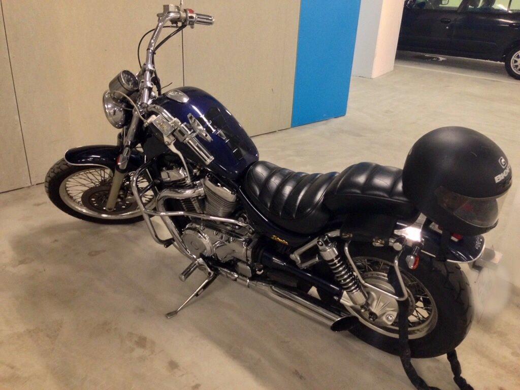 Suzuki Intruder VS750 billede 1