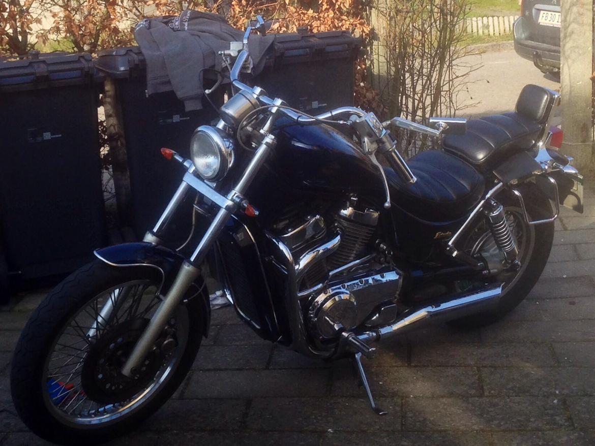 Suzuki Intruder VS750 billede 7