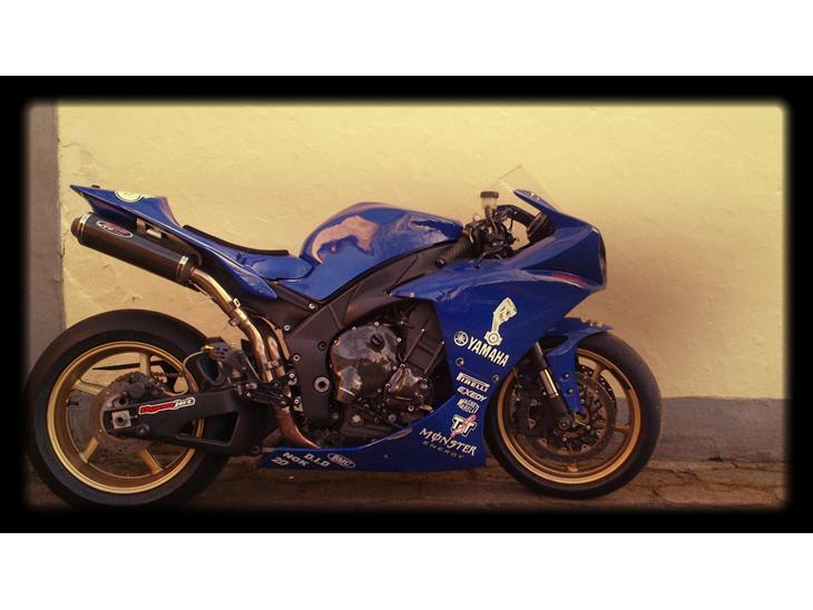 {{currentPhoto.altText}} billede {{currentPhoto.number}}