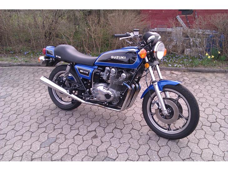 Suzuki GS 750 E 1980 Blev malet i foråret 2013. Al...