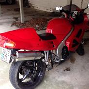 Honda VFR750f RC36/2