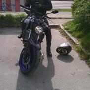 Yamaha MT 07 Race Blu Edition