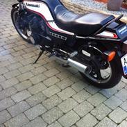 Kawasaki GPz ZX400 C2 -SOLGT