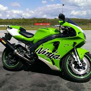 Kawasaki zx7r