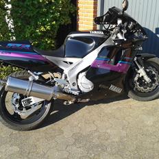 Yamaha FZR 1000 Exup