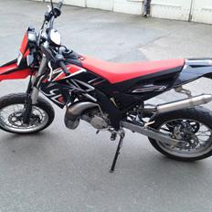 Aprilia SX 125 (SOLGT)