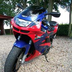 Kawasaki ZX600F (ZX6R F1) Ninja