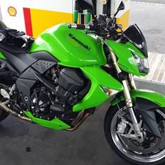 Kawasaki Z1000