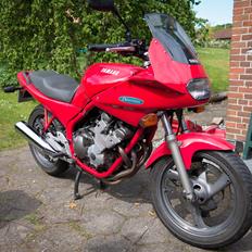 Yamaha XJ 600