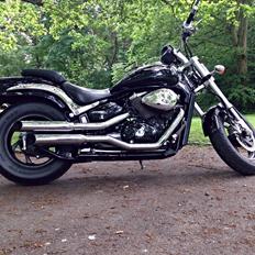 Suzuki M800 Intruder