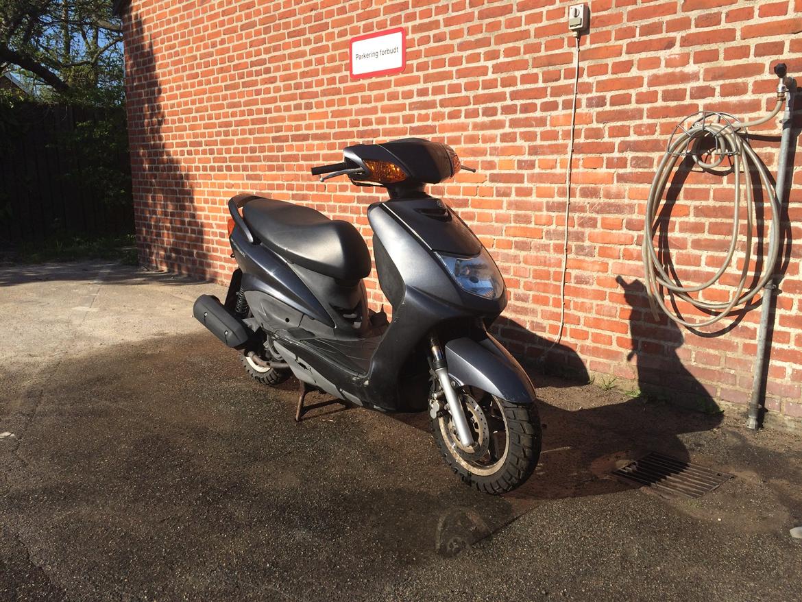 Yamaha Cygnus X 125 billede 1