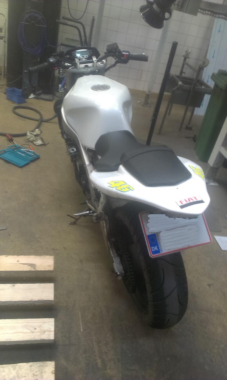 Yamaha FZR 1000 billede 12