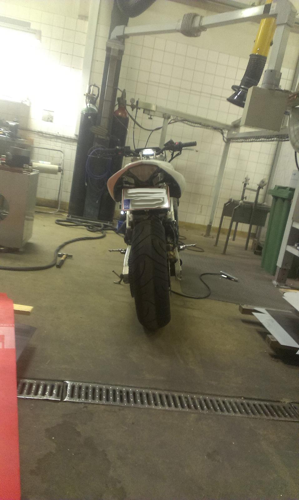 Yamaha FZR 1000 billede 6