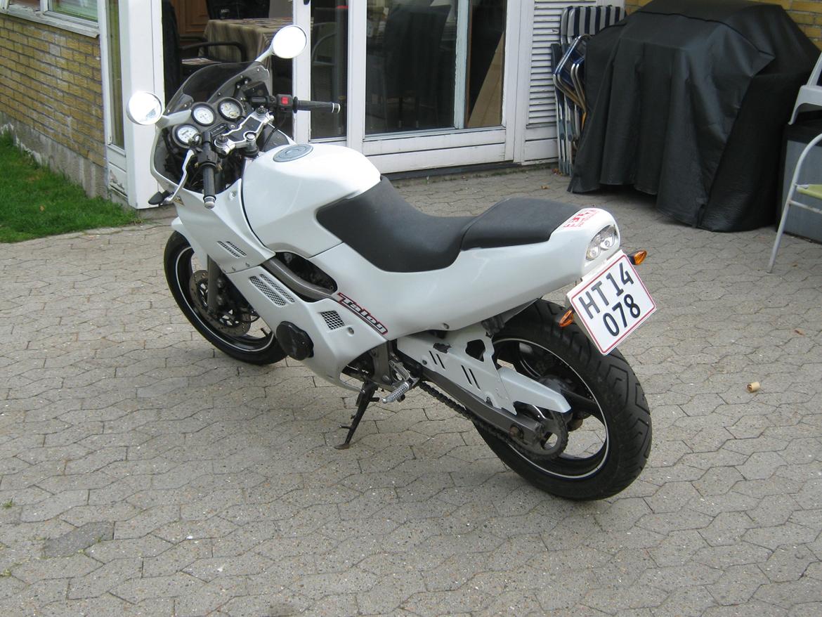 Suzuki GSX-R 250 billede 4