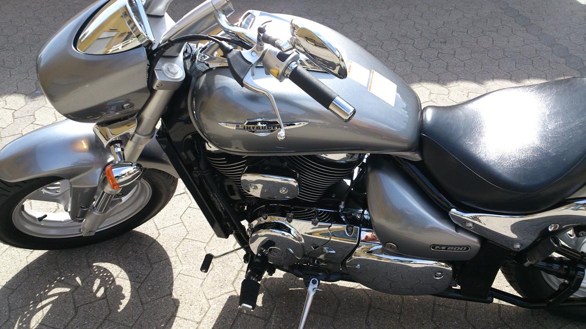 Suzuki M 800 billede 2