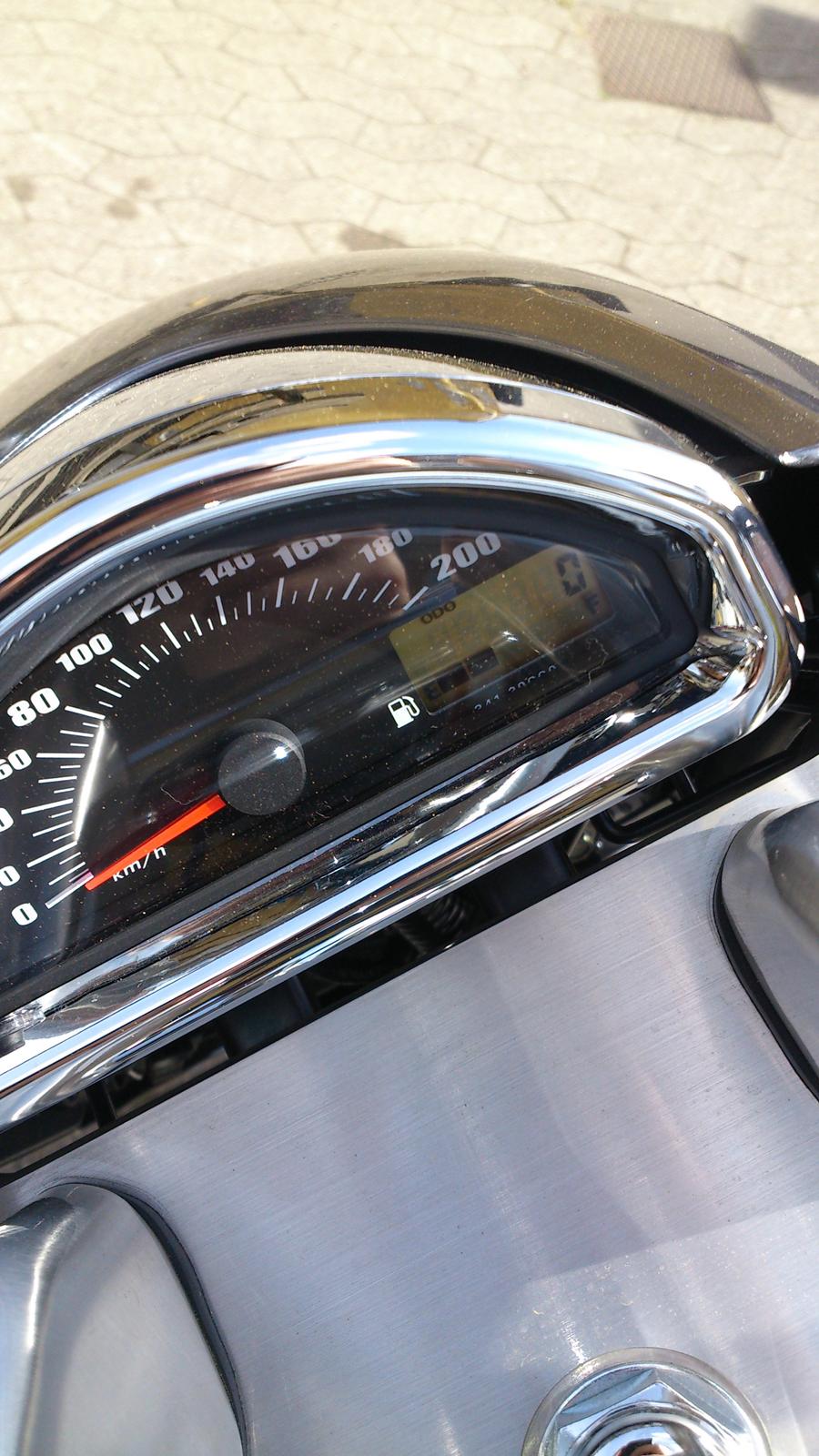 Suzuki M 800 billede 5