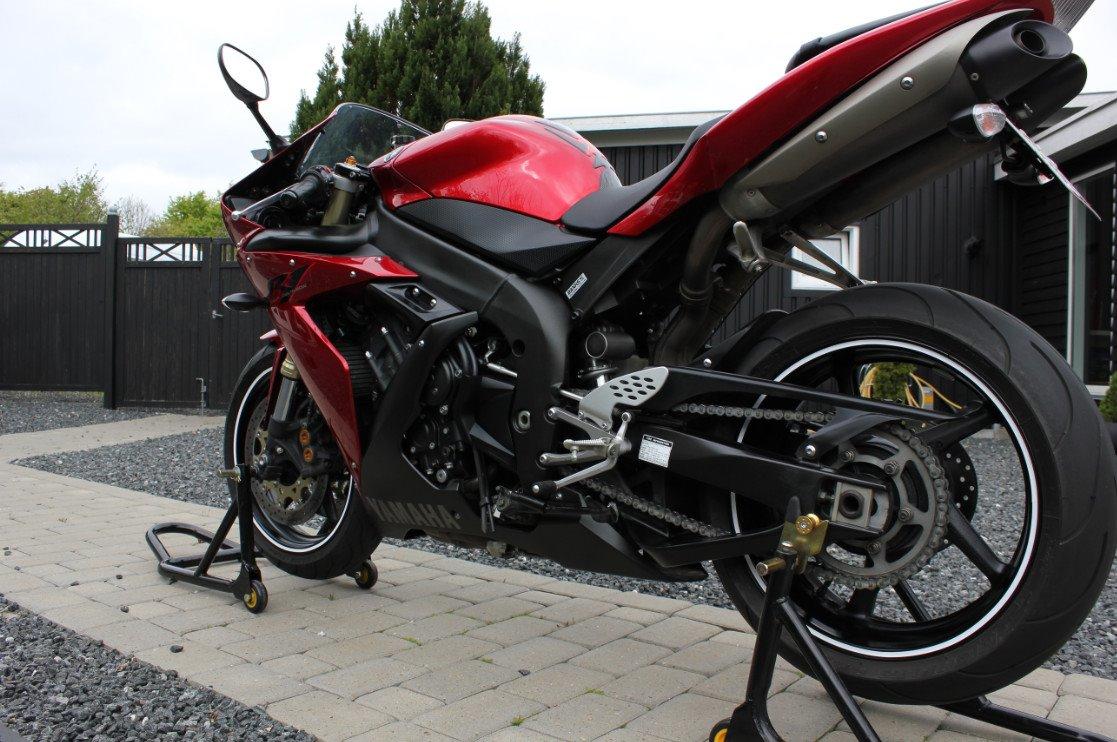 Yamaha YZF R1 - Solgt billede 5