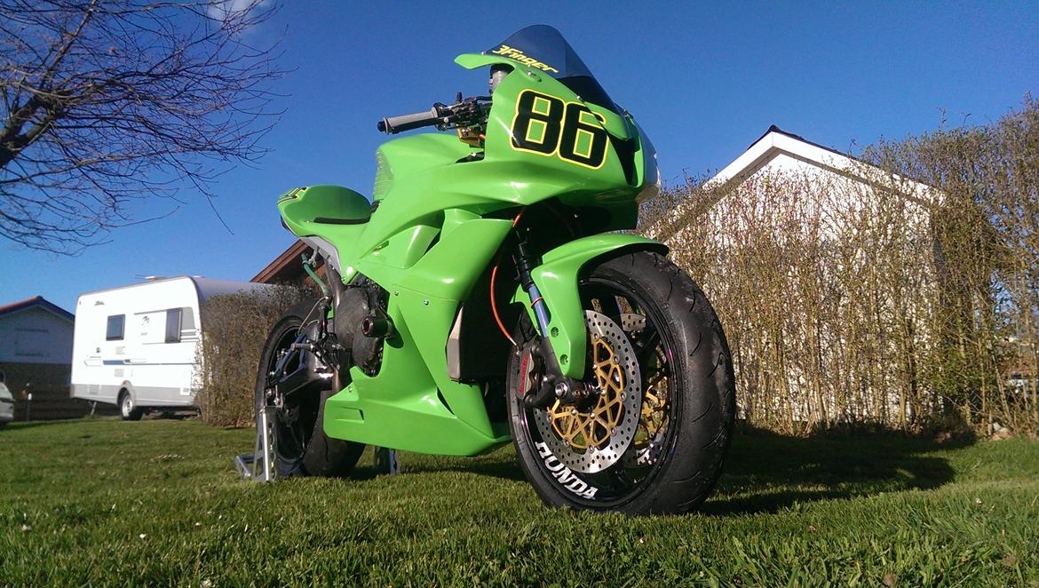 Honda CBR 600 RR7  PC40  ( solgt ) billede 4