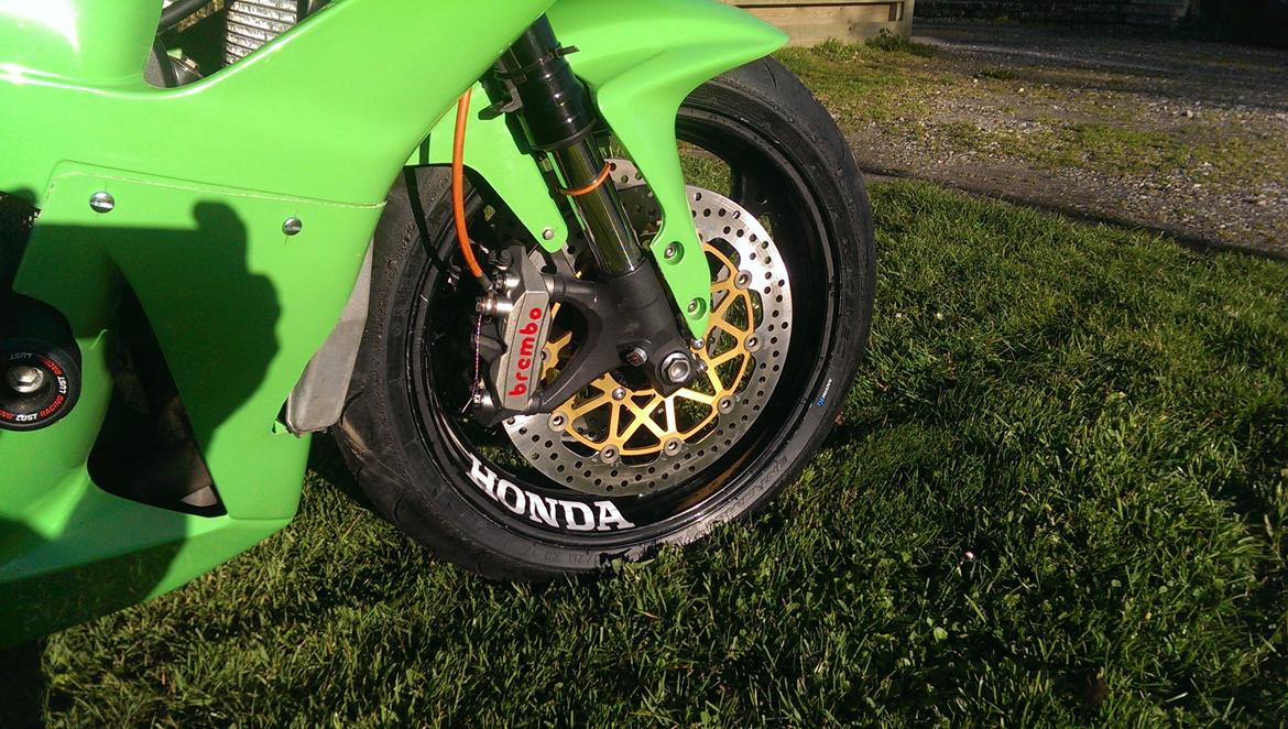 Honda CBR 600 RR7  PC40  ( solgt ) billede 3