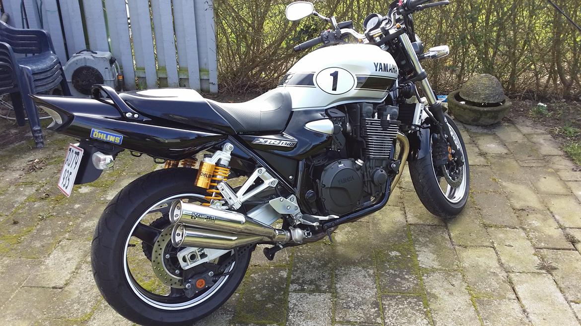 Yamaha XJR 1300 "SOLGT" - Et af de første billeder med den nye udstødning.  billede 43
