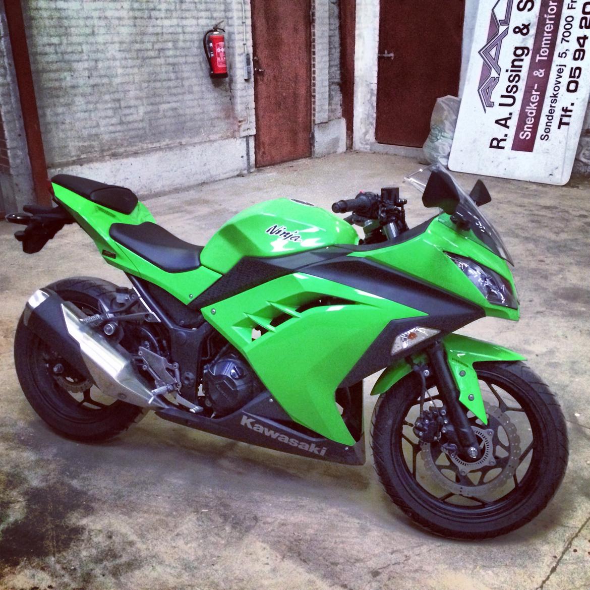 Kawasaki NINJA 300 ABS - Billeder af mc-er - Uploaded af Jakob J