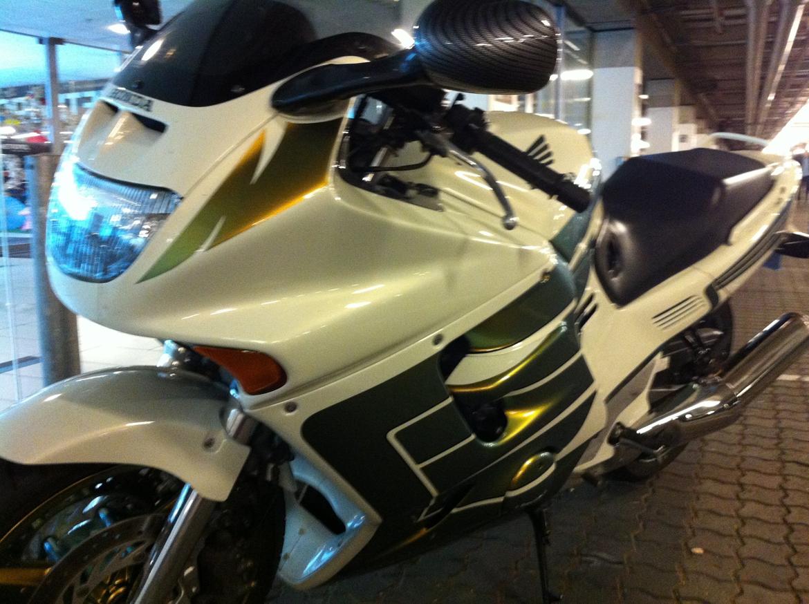 Honda CBR 1000  F  billede 6