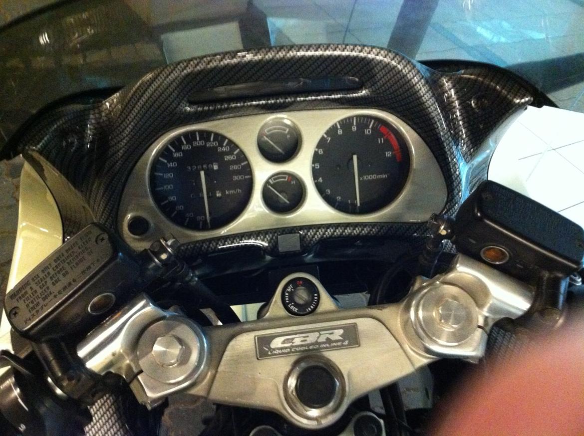 Honda CBR 1000  F  billede 7